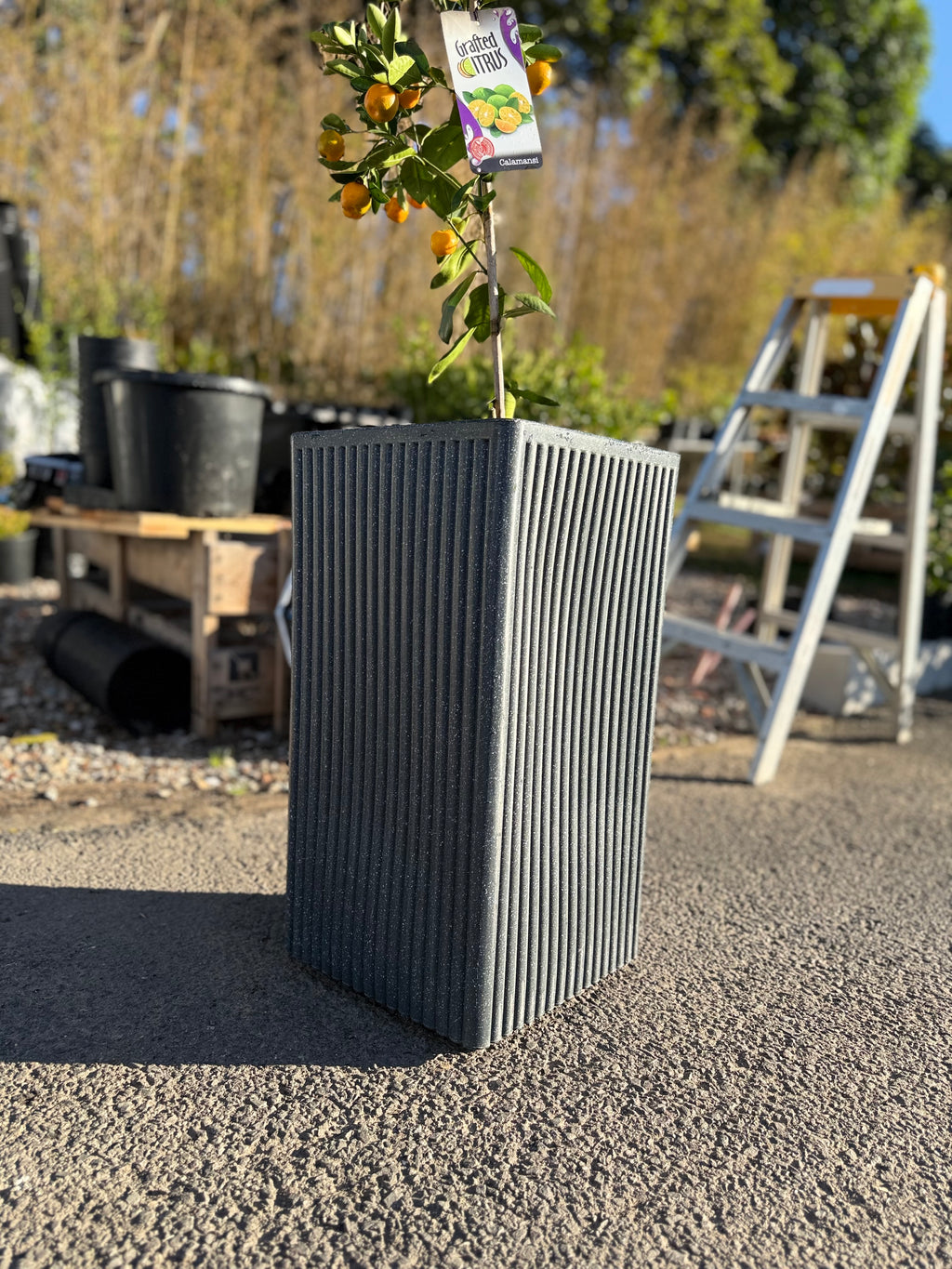 24" Grak Tower Planter Box