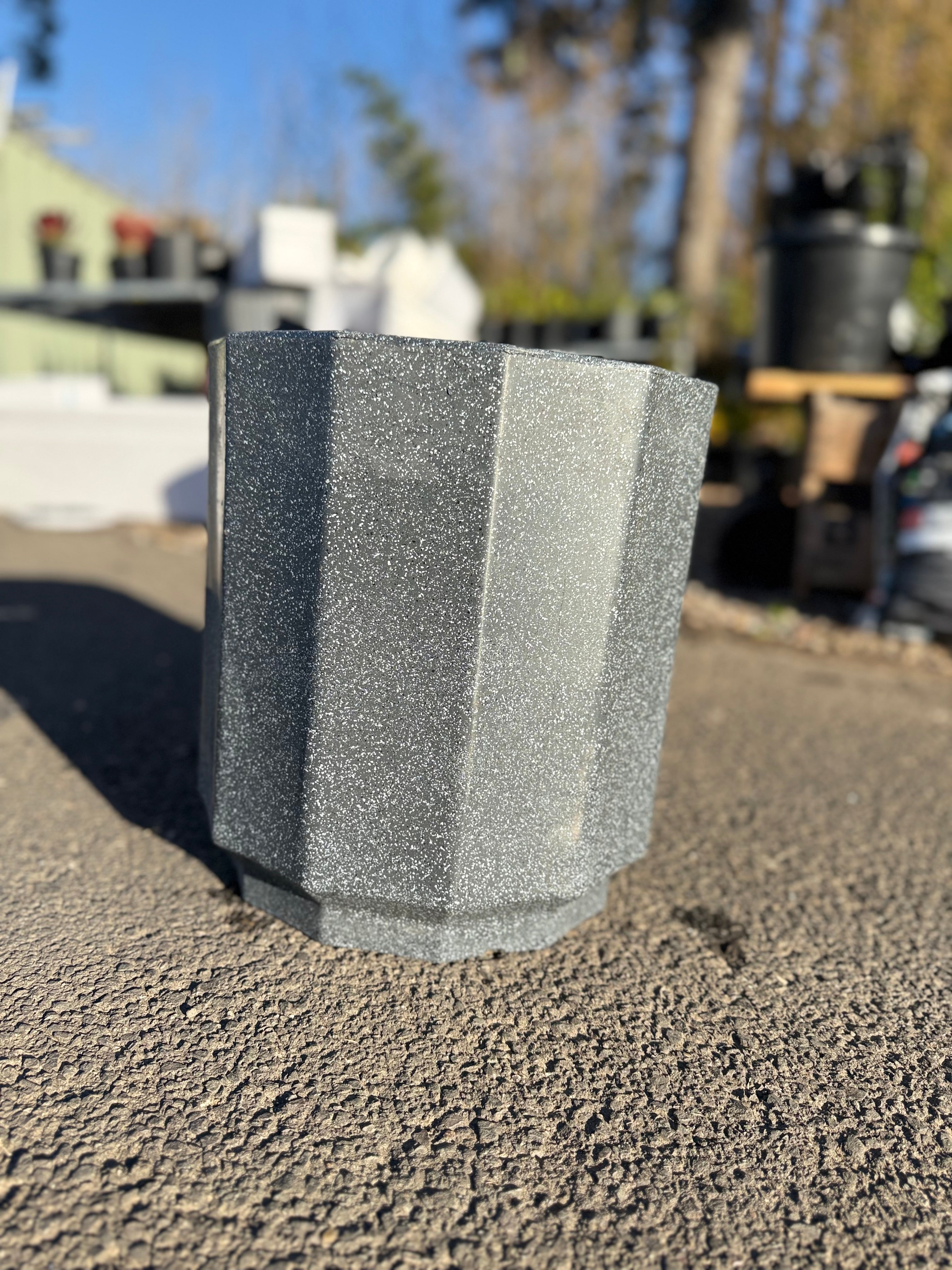 15 inch Sirroco Pot